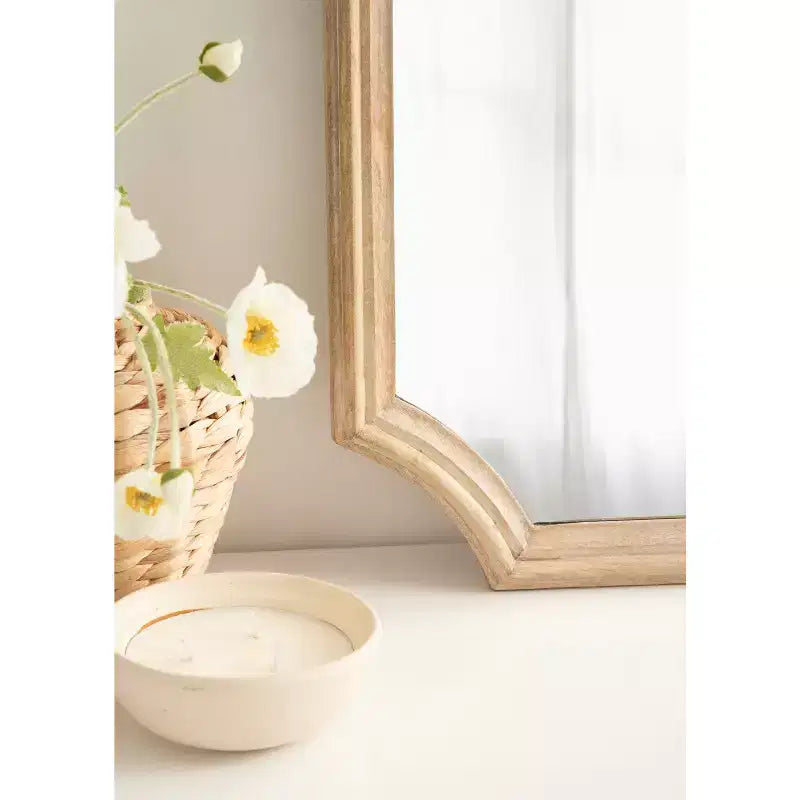 Miroir cintré en bois de Carlow, couleur naturelle
