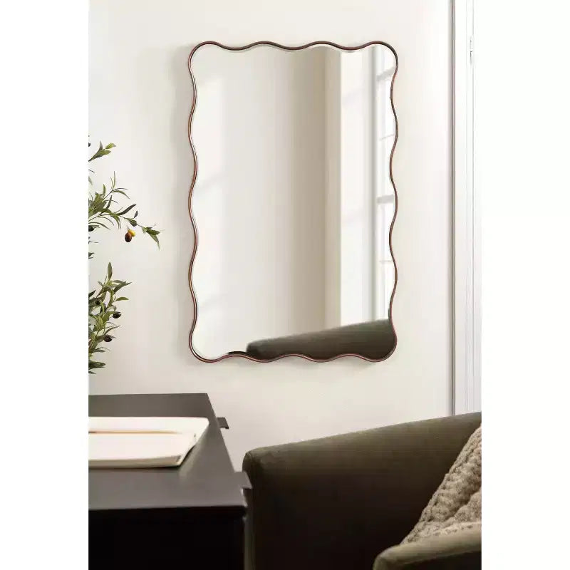 Miroir rectangulaire festonné en bronze