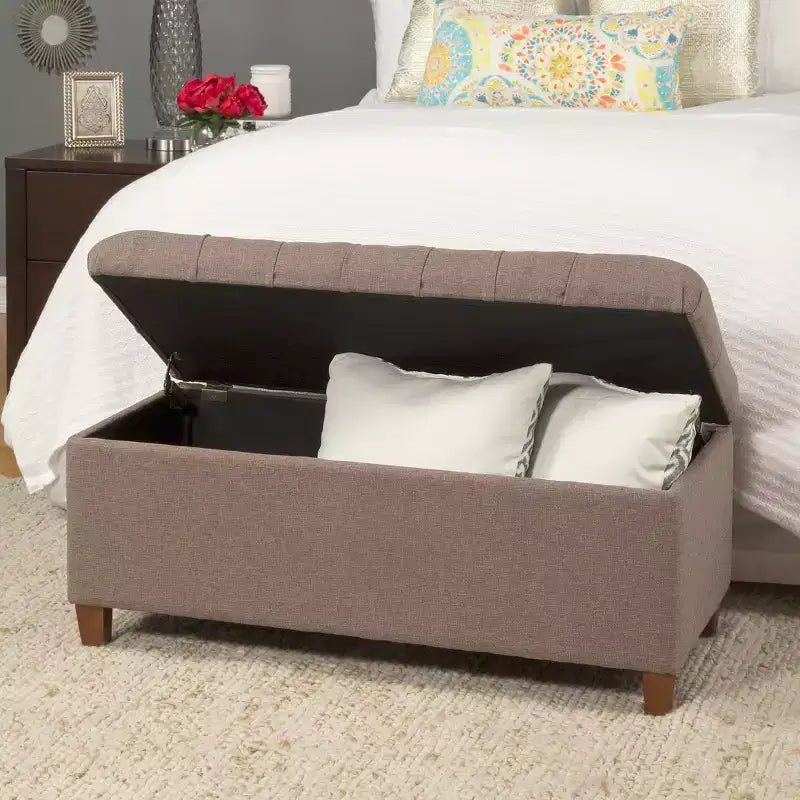 Banc de rangement capitonné
