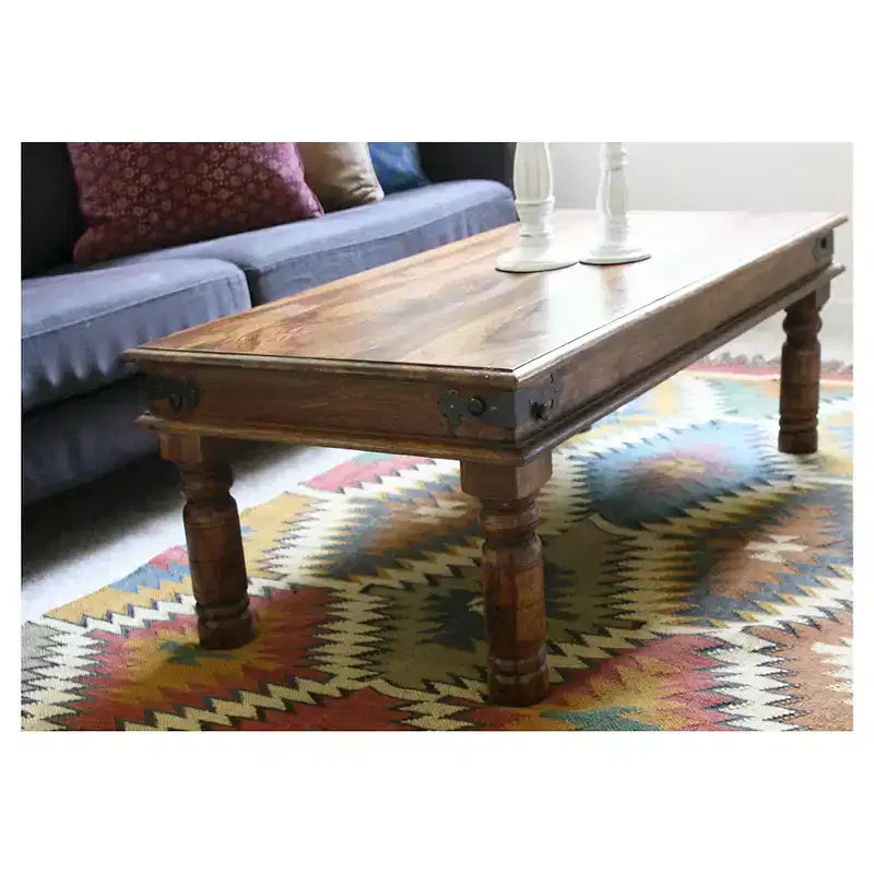 Table basse rustique fabriquée à la main