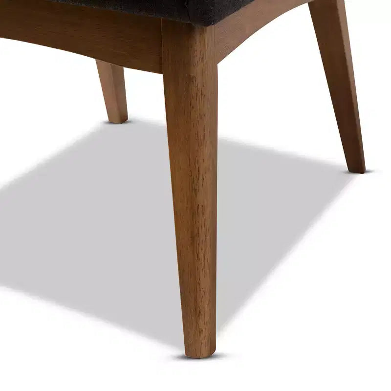 Chaise de salle à manger latérale rembourrée en tissu et en noyer de style Mid-Century Modern