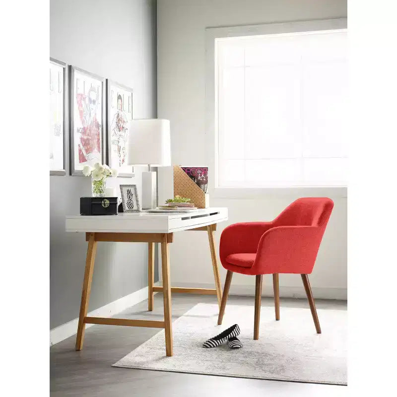 Fauteuil de style médiéval moderne