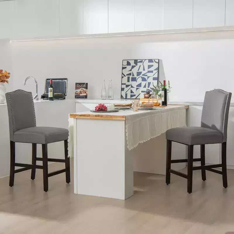 Tabourets de bar en tissu avec garniture cloutée, chaises de salle à manger à hauteur de comptoir